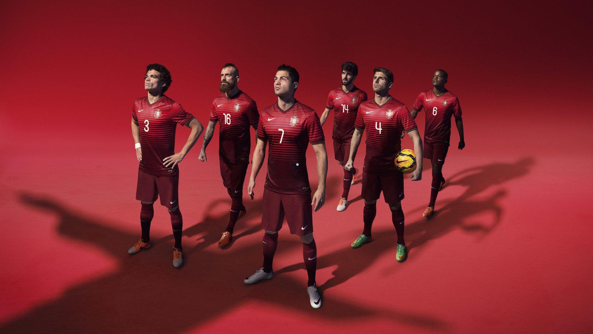 关注微信-狼王荐彩昨公私推总揽18中12!看新推荐