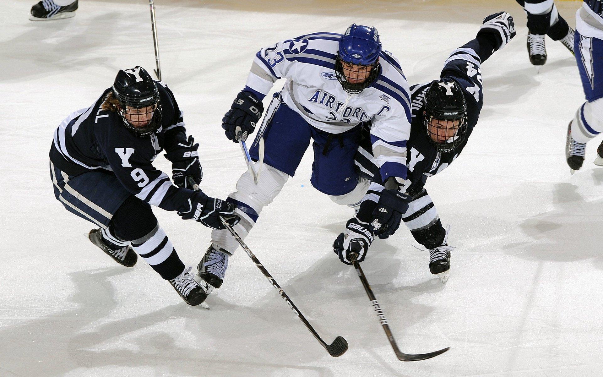 詹宁斯38码长途奔袭炸裂全场 49人末节鏖战险胜熊队